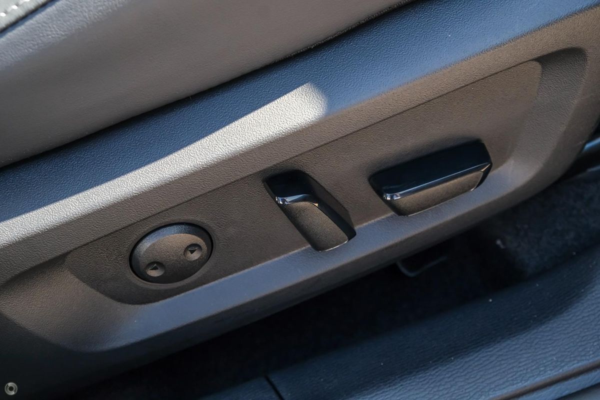 2024 Mitsubishi Outlander PHEV Aspire ZM