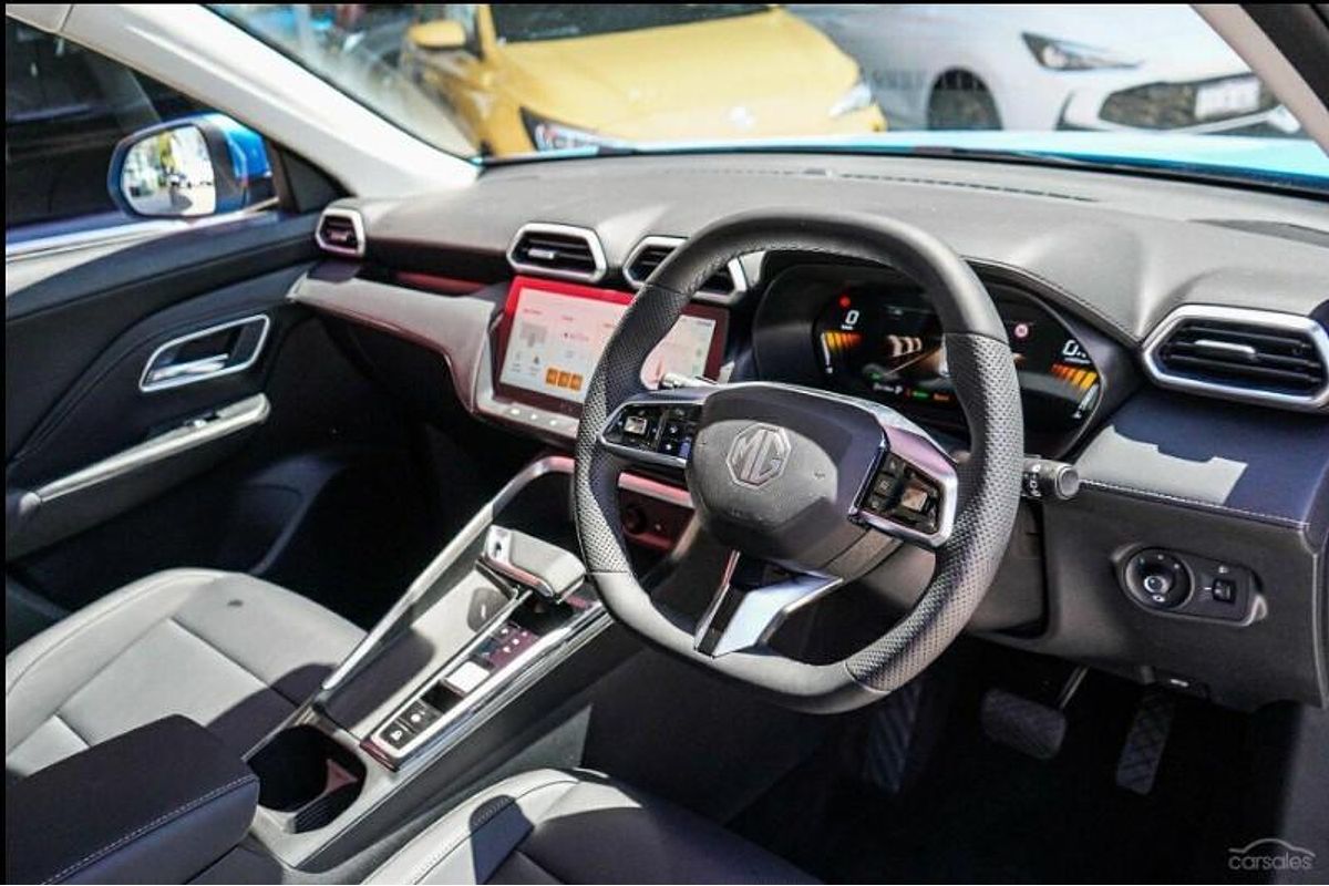 2025 MG ZS Essence Hybrid+ ZS32
