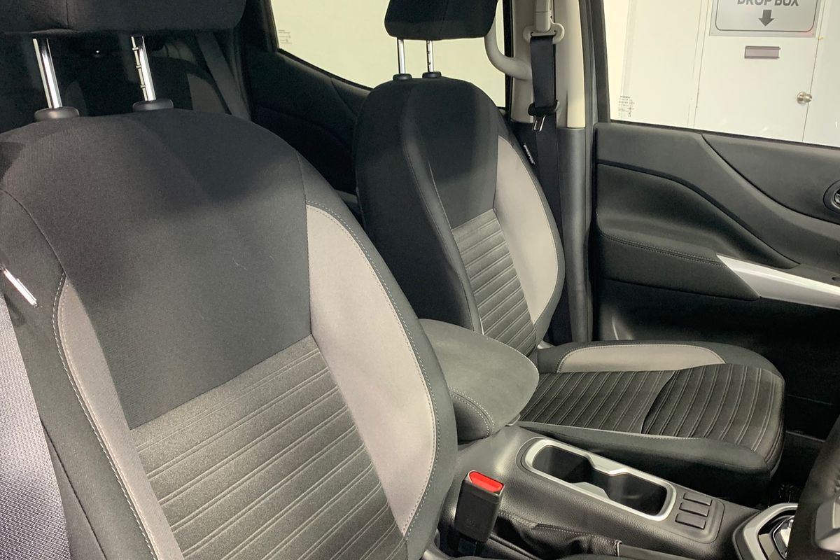 2024 Nissan Navara ST-X D23 4X4