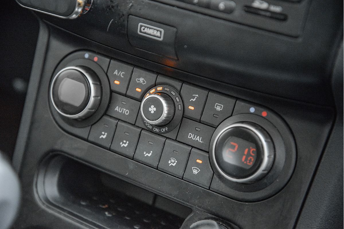 2013 Nissan Dualis Ti-L J10 Series 4
