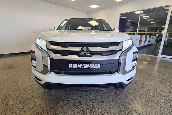 2023 Mitsubishi ASX ES XD