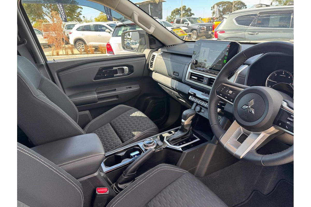 2024 Mitsubishi Triton GLS MV 4X4
