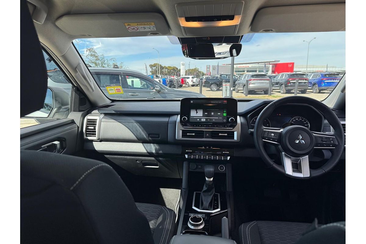 2024 Mitsubishi Triton GLS MV 4X4