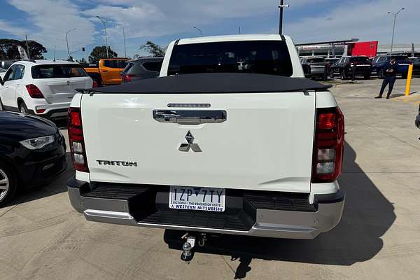 2024 Mitsubishi Triton GLS MV 4X4