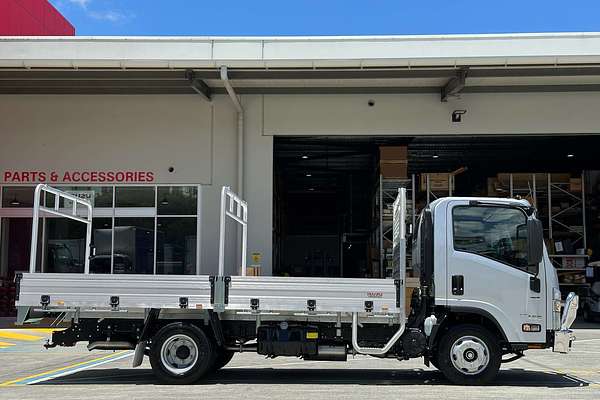2025 Isuzu NPR 45/55-155 AMT MWB Tradepack NO ADBLUE OR DPD  4x2