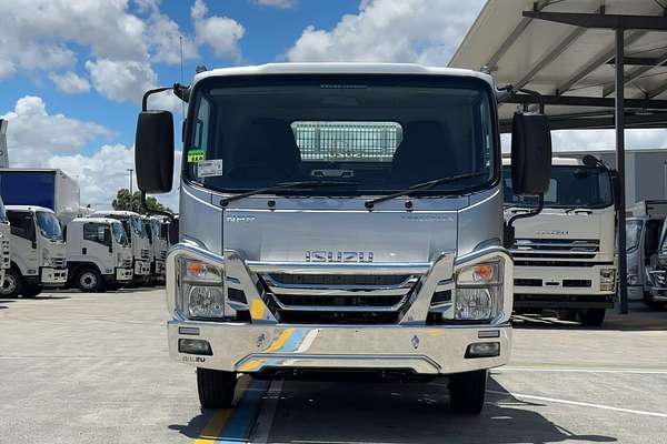2025 Isuzu NPR 45/55-155 AMT MWB Tradepack NO ADBLUE OR DPD  4x2