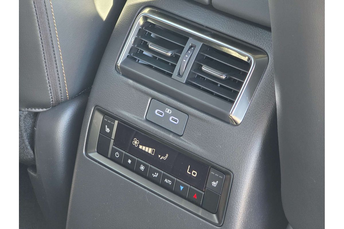 2025 Mazda CX-80 D50e Azami KL