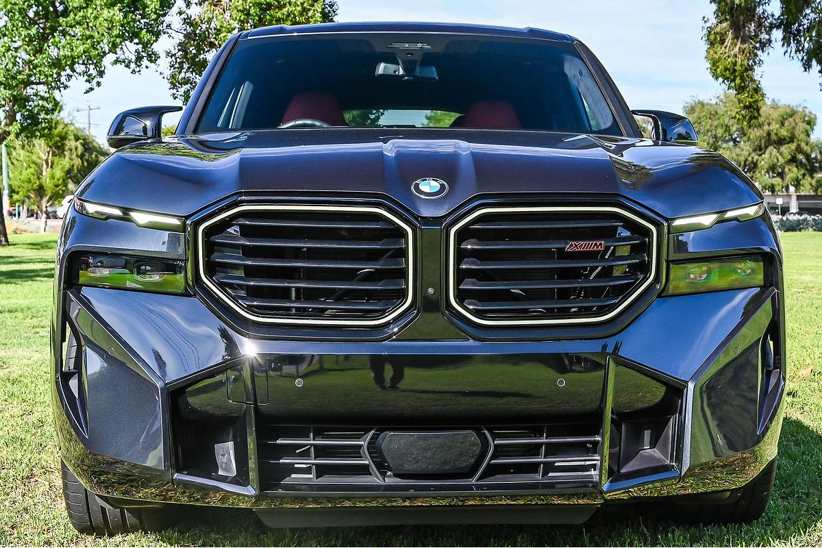 2023 BMW XM Label G09