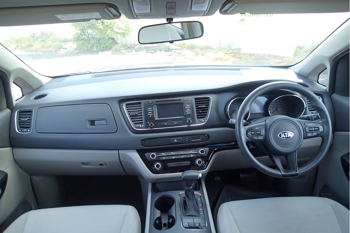 2017 Kia Carnival S YP