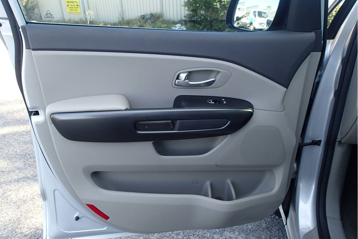 2017 Kia Carnival S YP
