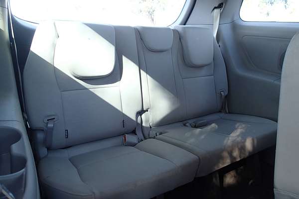 2017 Kia Carnival S YP