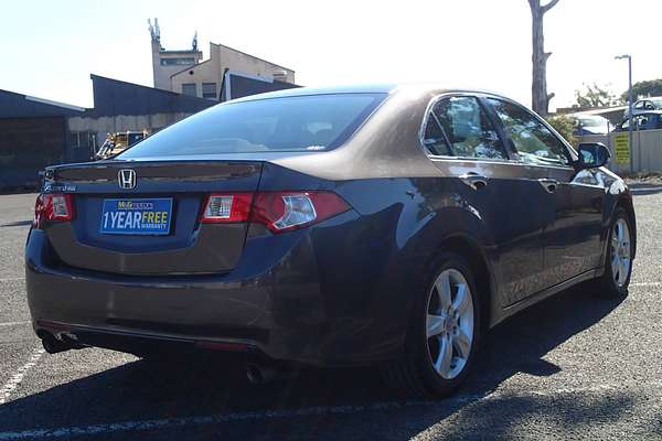 2009 Honda Accord 10