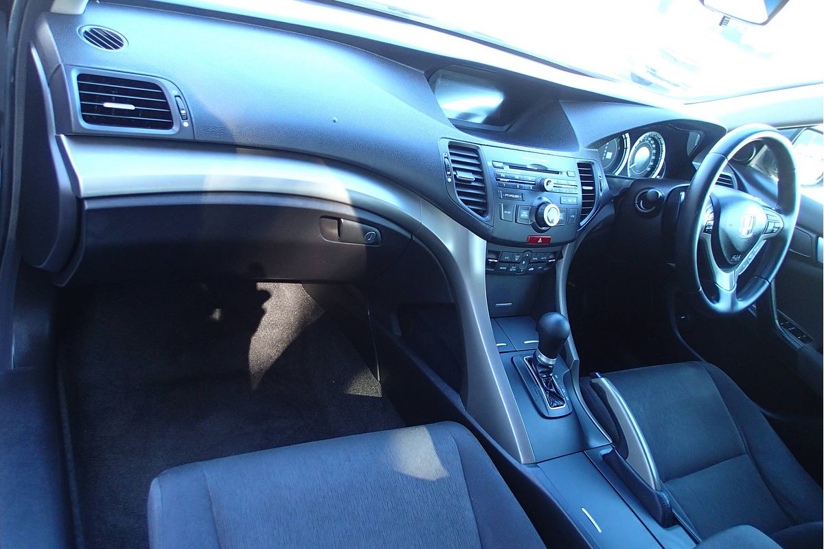 2009 Honda Accord 10
