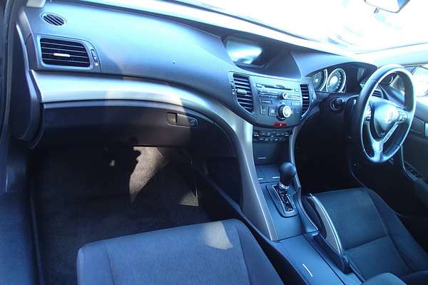 2009 Honda Accord 10