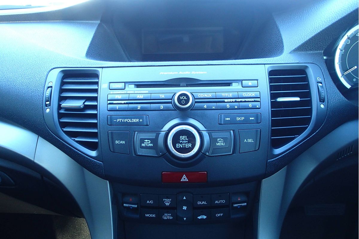 2009 Honda Accord 10
