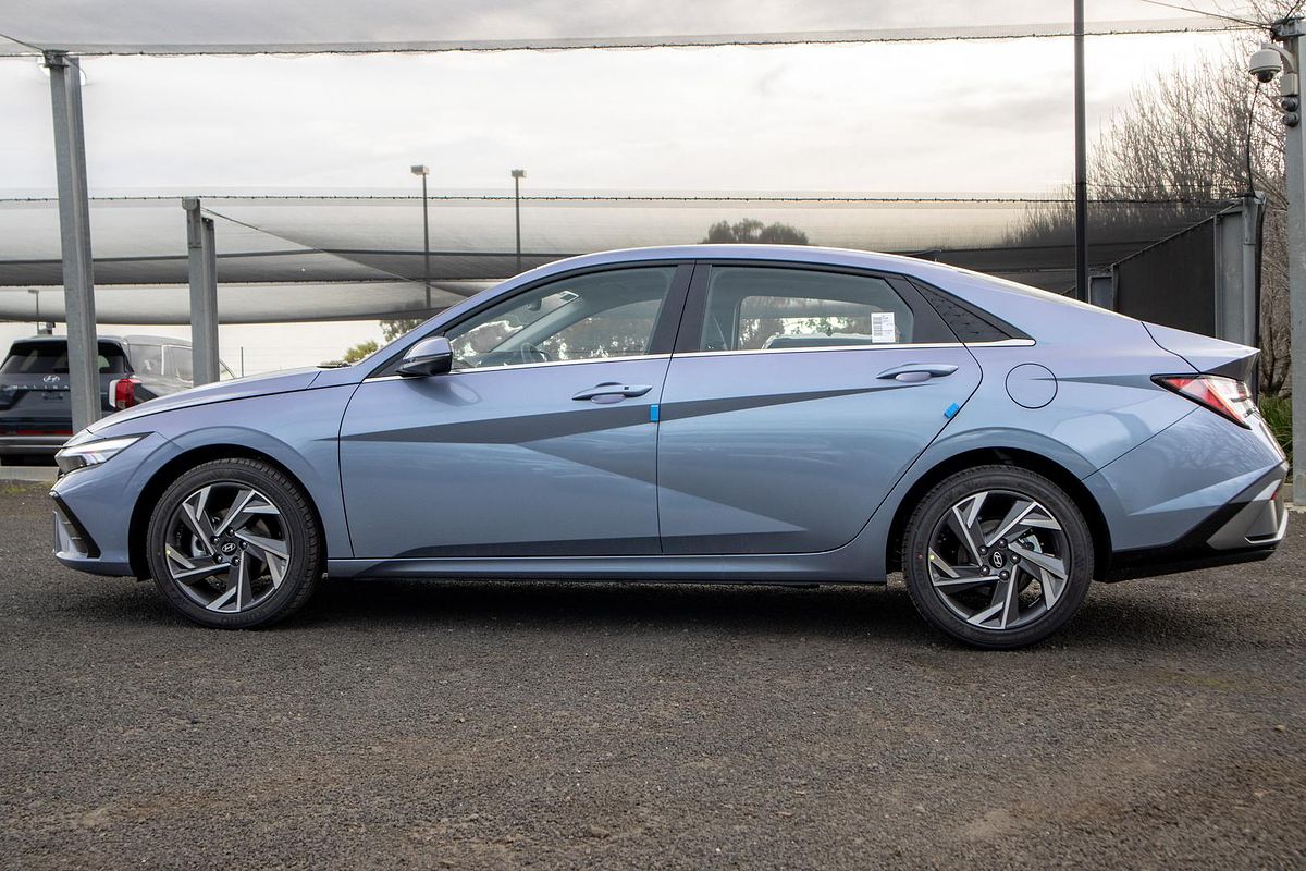 2024 Hyundai i30 Premium CN7.V2