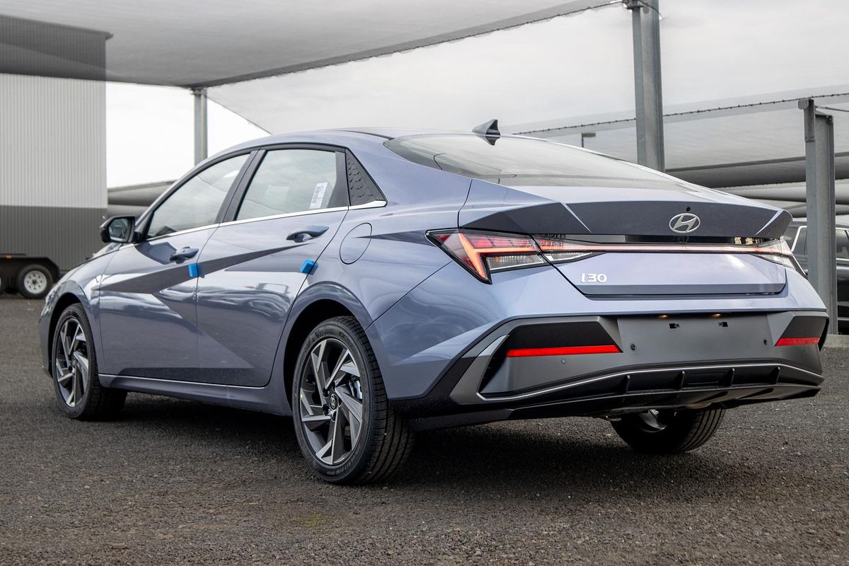 2024 Hyundai i30 Premium CN7.V2