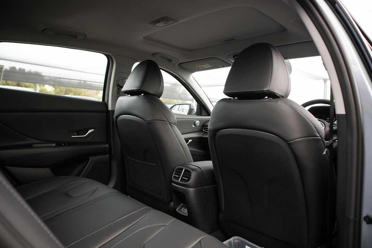 2024 Hyundai i30 Premium CN7.V2