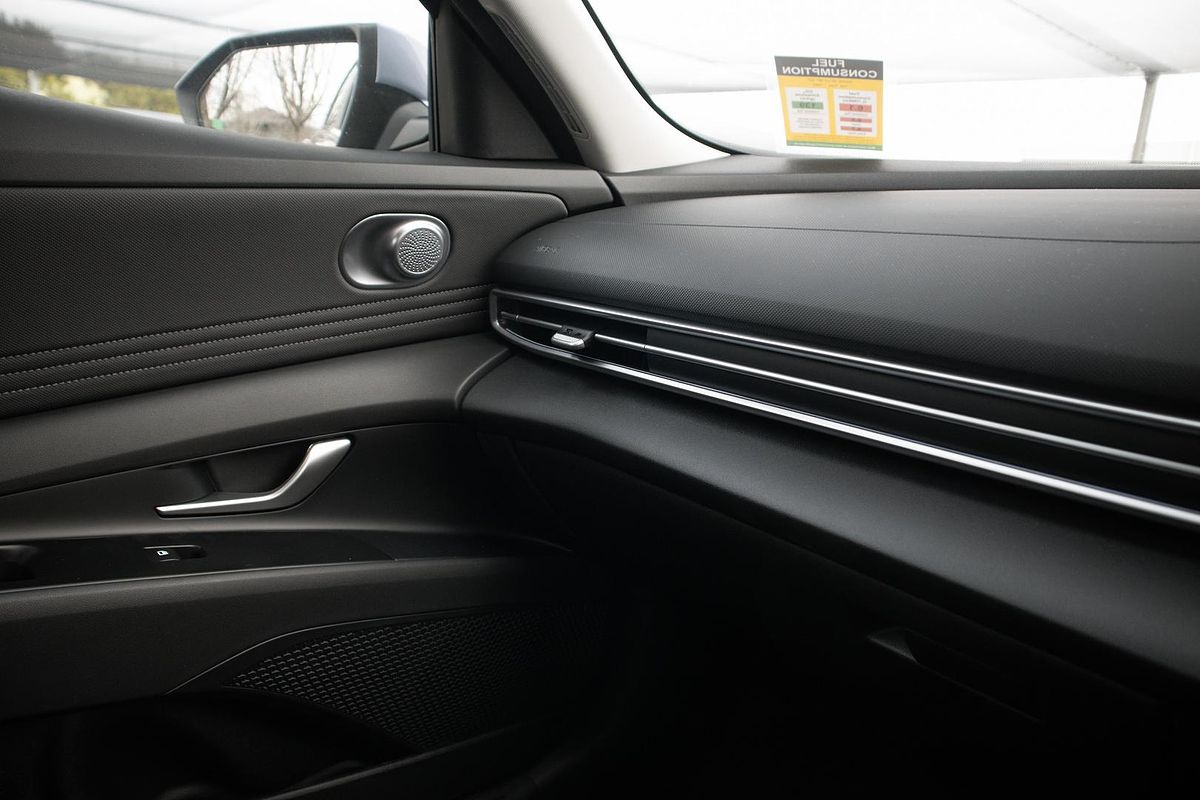 2024 Hyundai i30 Premium CN7.V2