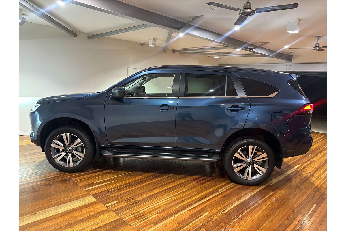 2024 Isuzu MU-X LS-T