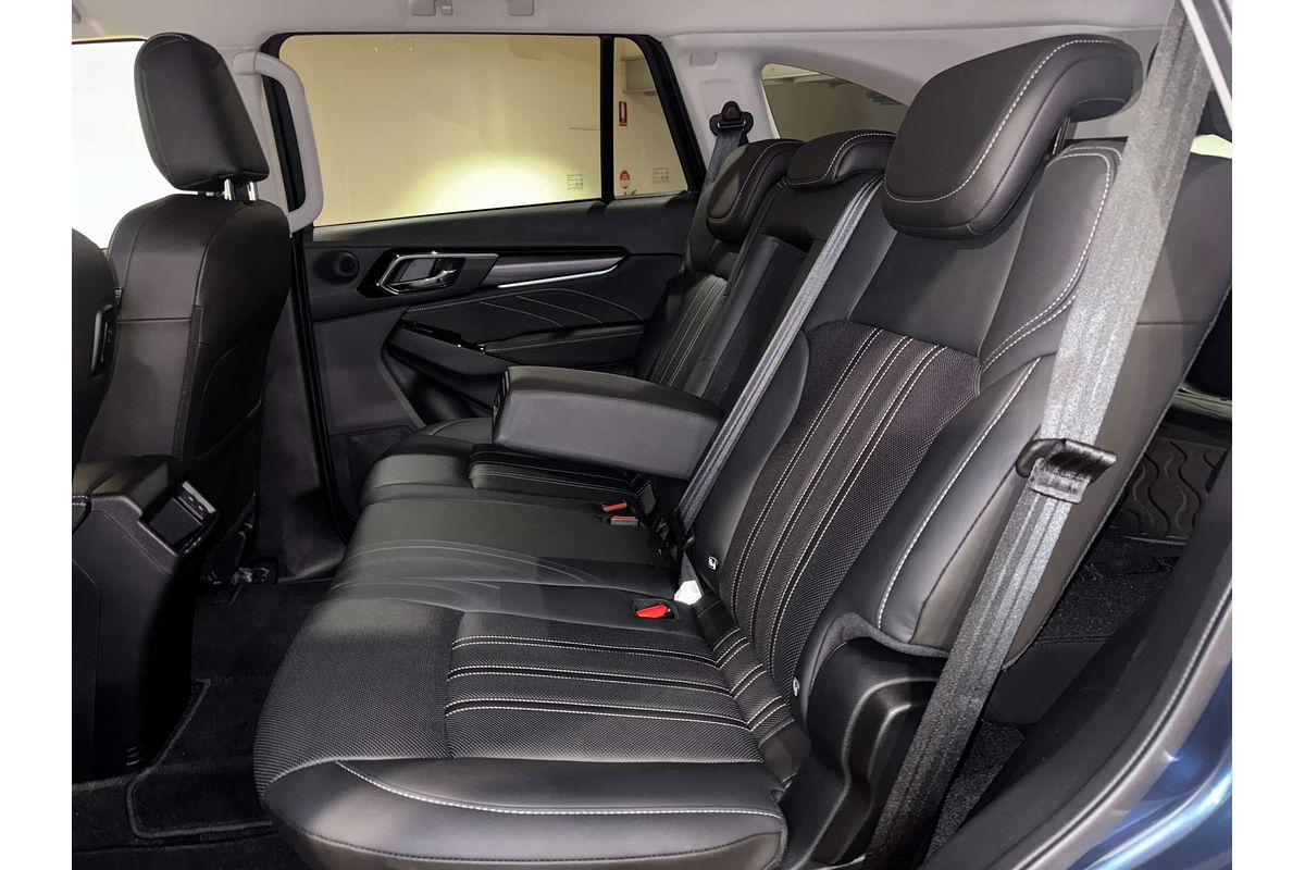 2024 Isuzu MU-X LS-T