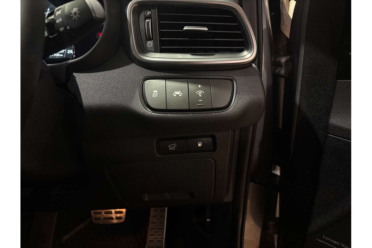 2018 Kia Sorento SLi UM