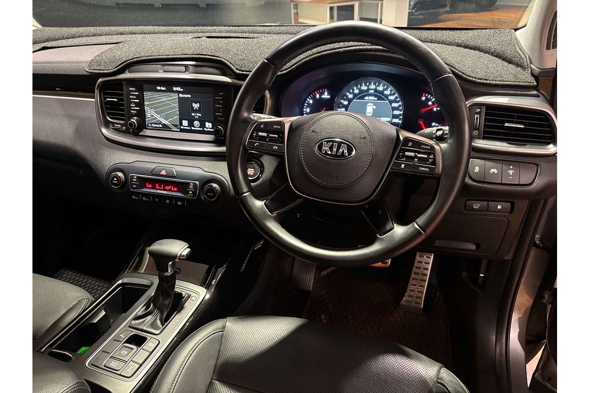2018 Kia Sorento SLi UM