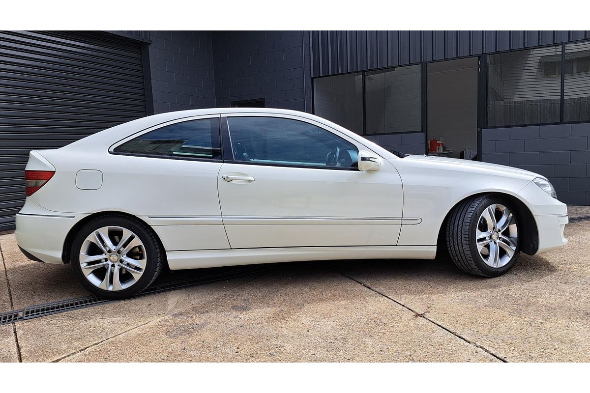 2008 Mercedes-Benz C200 KOMPRESSOR EVOLUTION CL203 MY06