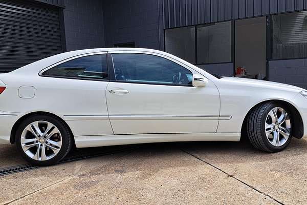 2008 Mercedes-Benz C200 KOMPRESSOR EVOLUTION CL203 MY06