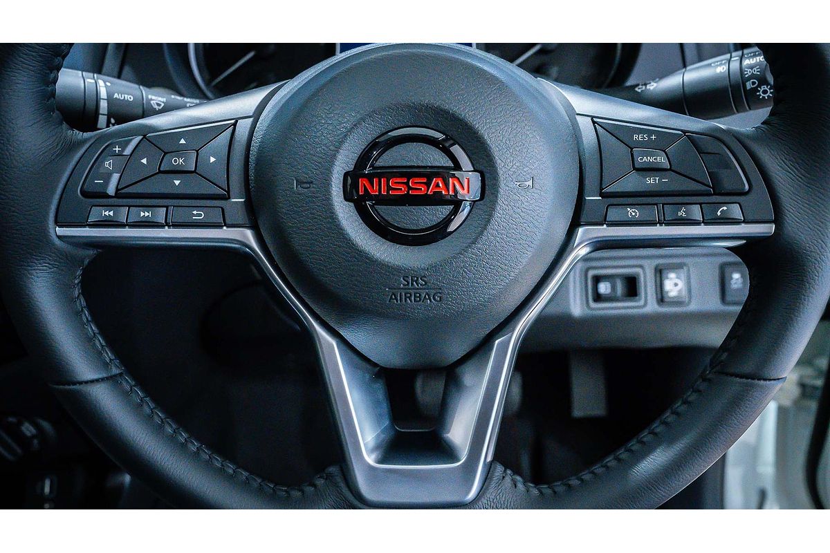 2024 Nissan Navara PRO-4X Warrior D23 4X4