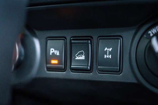 2024 Nissan Navara PRO-4X Warrior D23 4X4