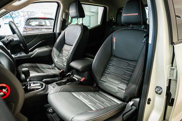 2024 Nissan Navara PRO-4X Warrior D23 4X4