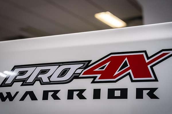 2024 Nissan Navara PRO-4X Warrior D23 4X4