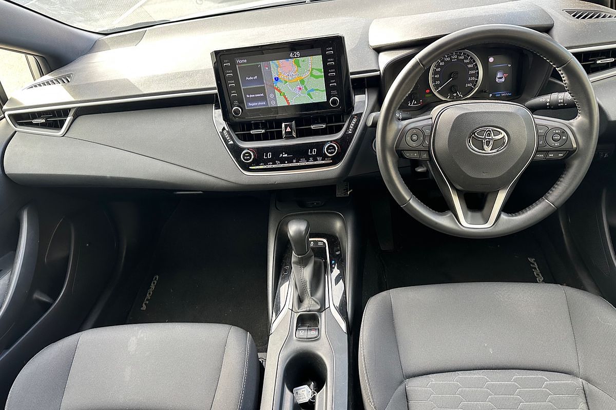2022 Toyota Corolla SX Hybrid ZWE211R