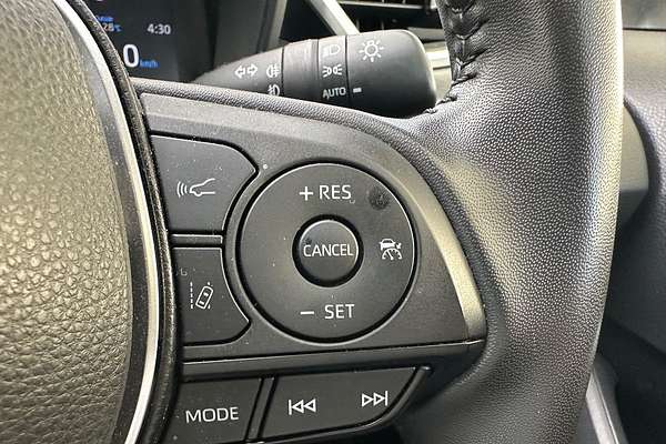 2022 Toyota Corolla SX Hybrid ZWE211R