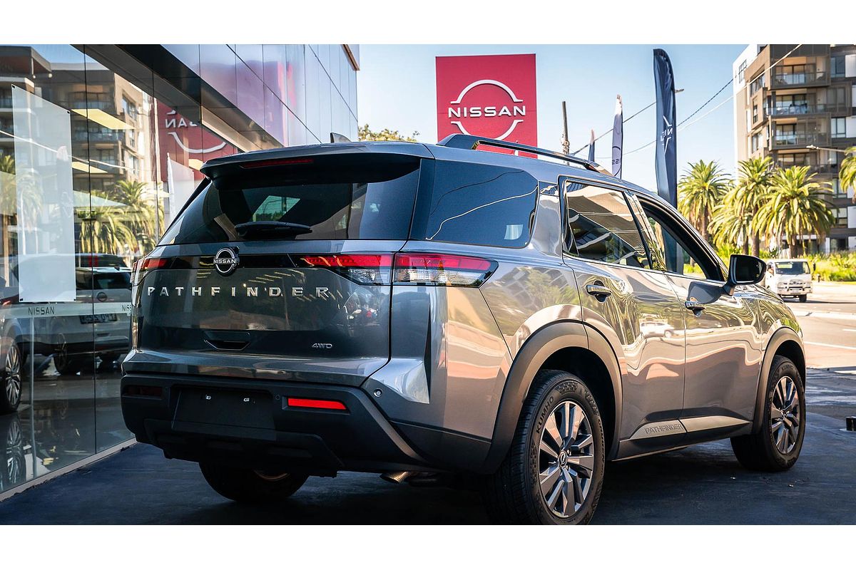 2024 Nissan Pathfinder ST-L R53