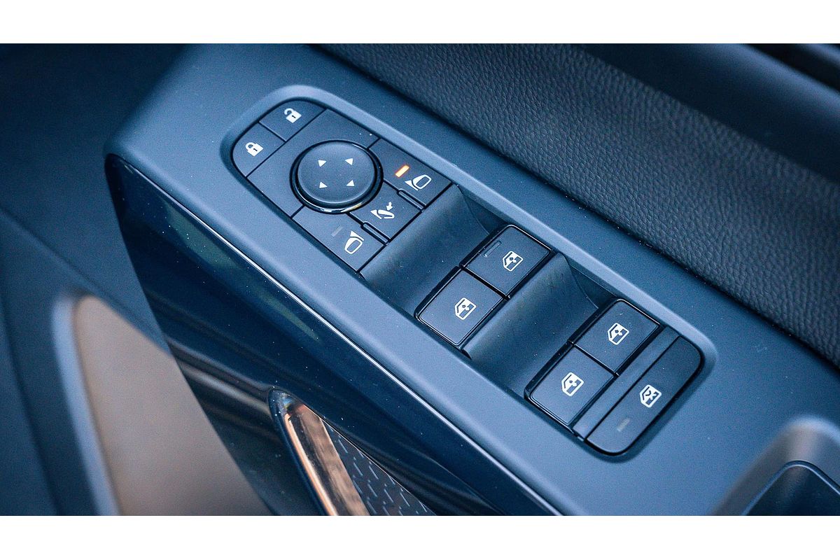 2024 Nissan Pathfinder ST-L R53