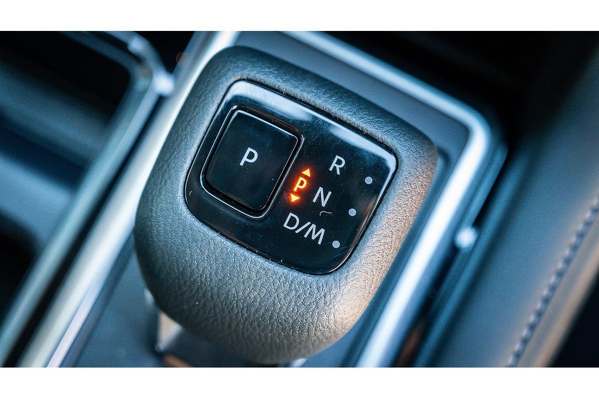 2024 Nissan Pathfinder ST-L R53