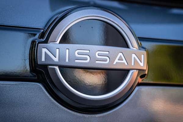 2024 Nissan Pathfinder ST-L R53