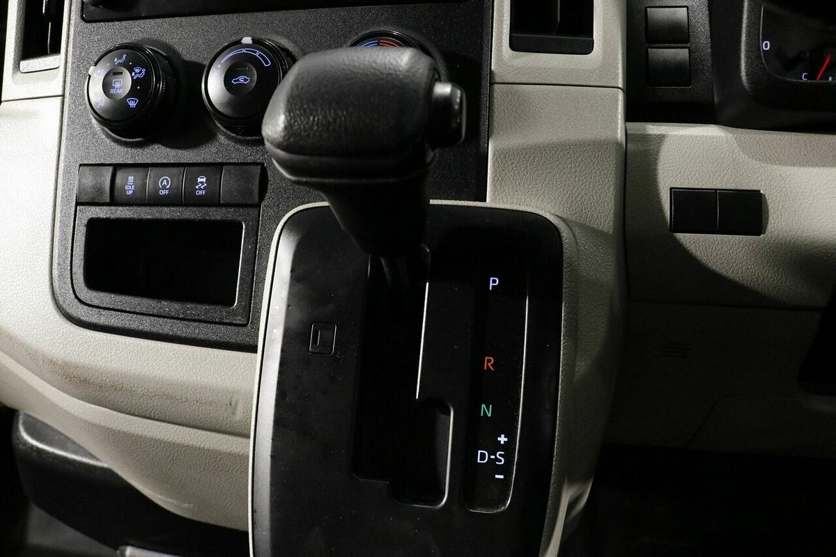2020 Toyota Hiace  GDH300R LWB