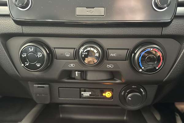 2025 Mazda BT-50 XT TF