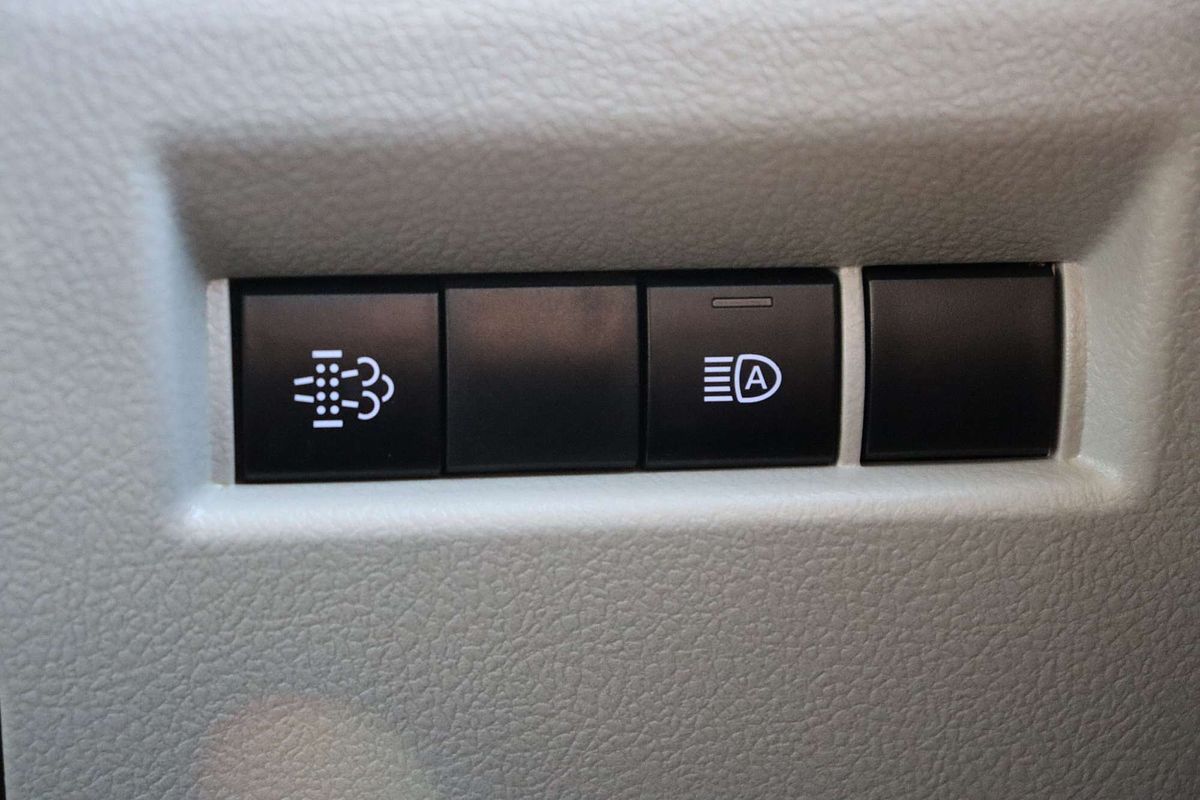 2021 Toyota Hiace GDH300R LWB