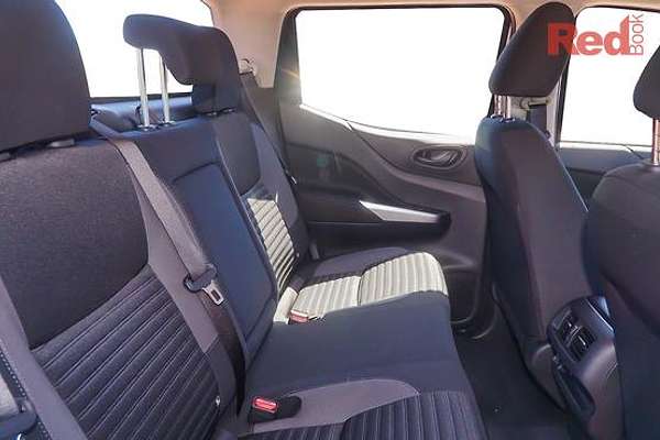 2024 Nissan Navara SL D23 4X4