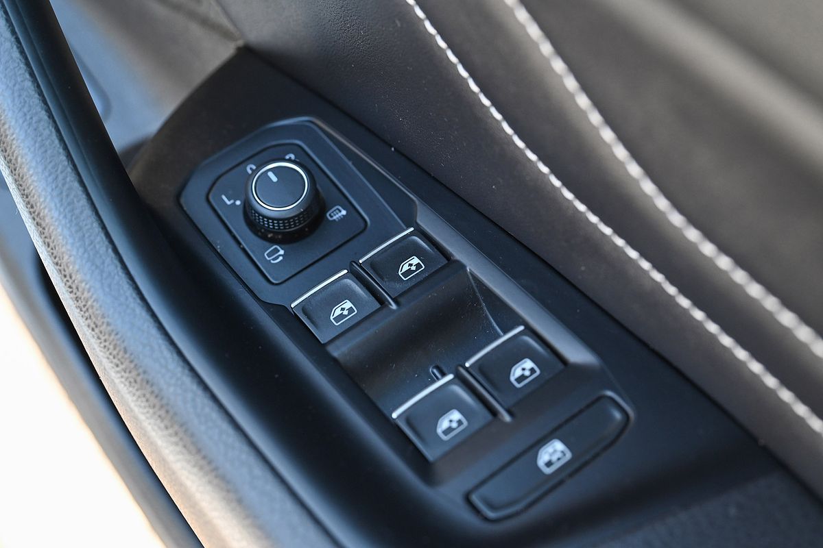 2022 Volkswagen Arteon 206TSI R-Line 3H