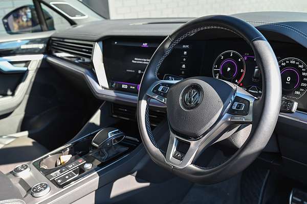 2020 Volkswagen Touareg 190TDI Premium CR