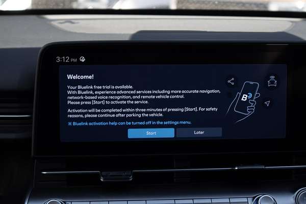 2025 Hyundai Kona Premium SX2.V2