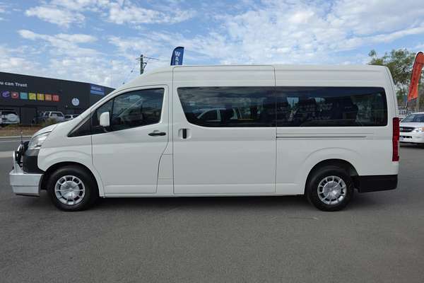 2020 Toyota Hiace Commuter GDH322R