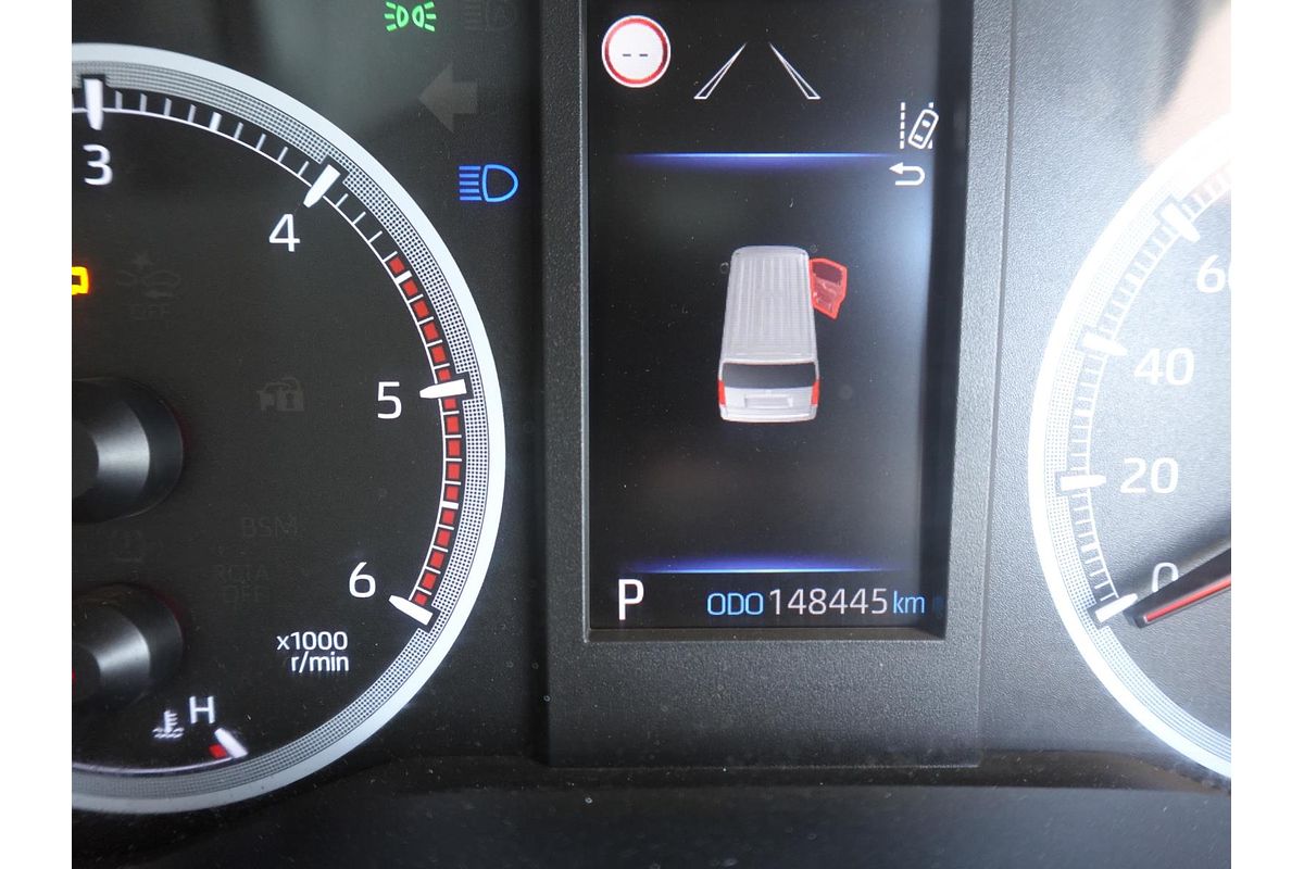 2020 Toyota Hiace Commuter GDH322R
