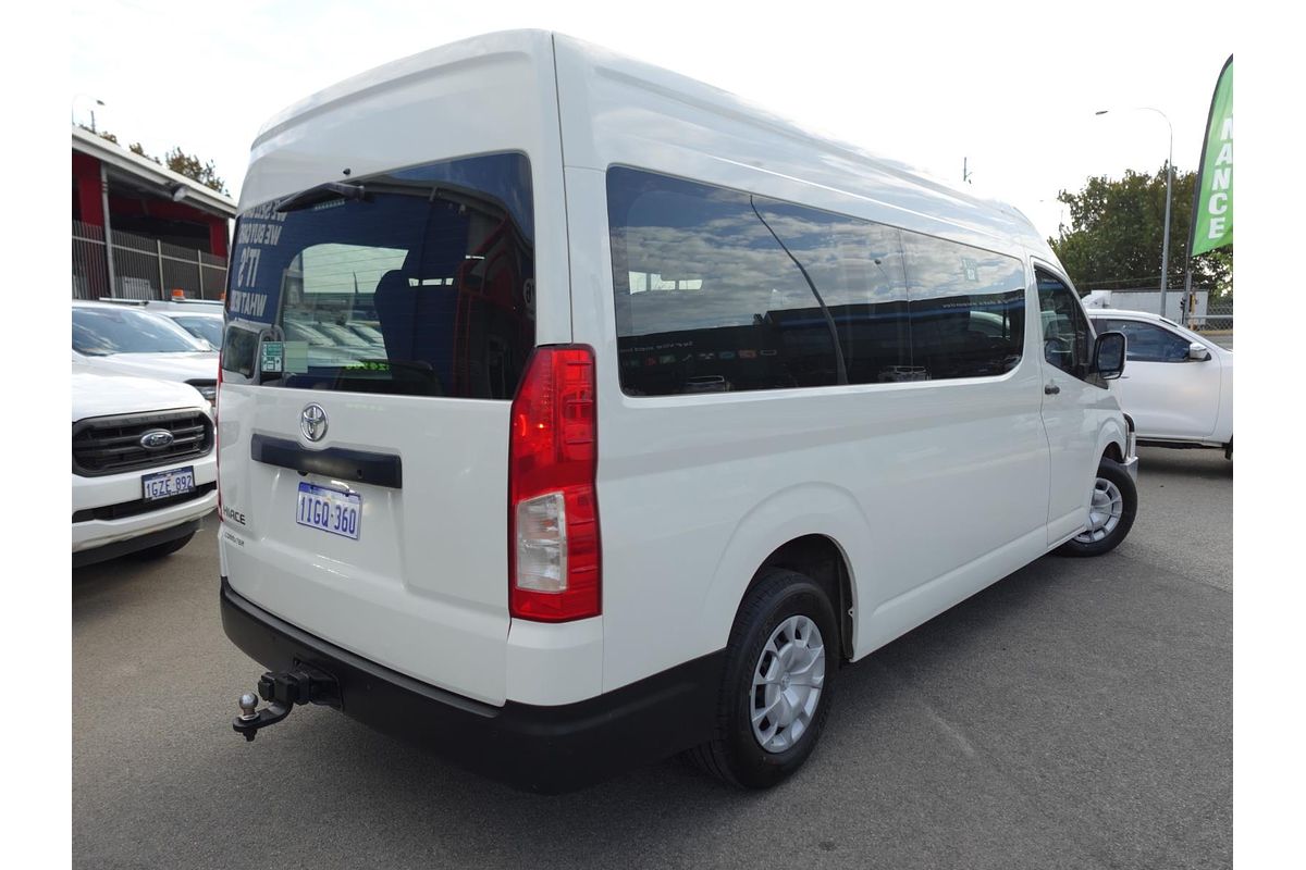 2020 Toyota Hiace Commuter GDH322R