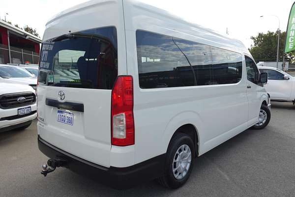 2020 Toyota Hiace Commuter GDH322R